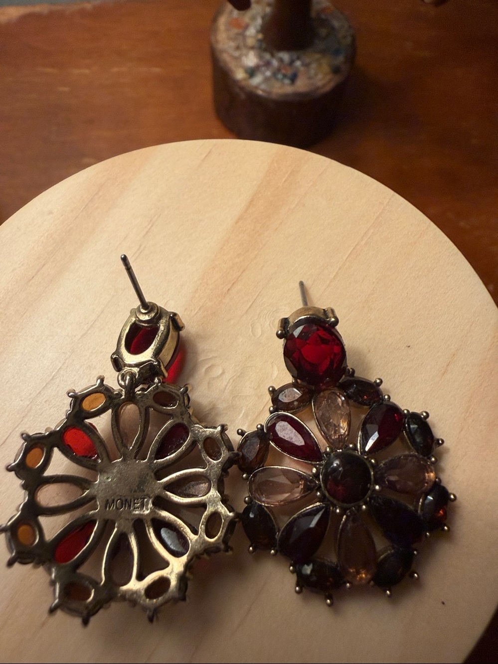 Vintage MONET (stamped) Gold Garnet Red Crystal Floral Drop Earrings - Picture 2 of 2